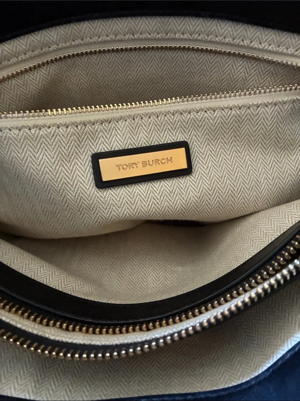 Tory Burch classic tory
